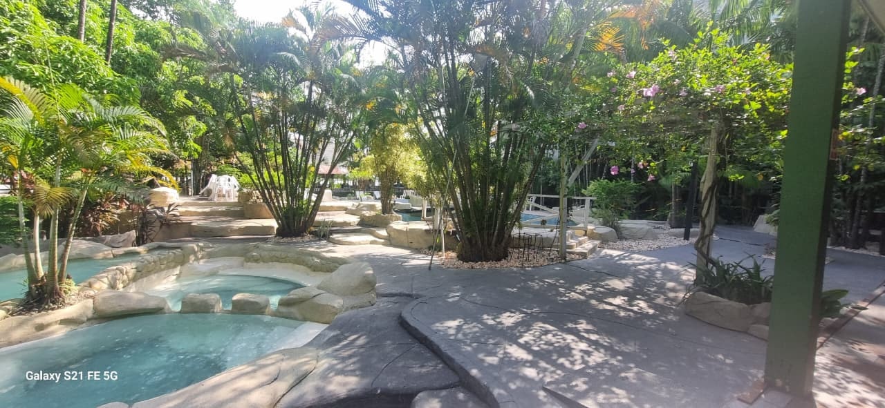 piscina3.jpeg