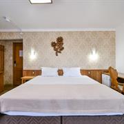 Suíte Treze Tílias