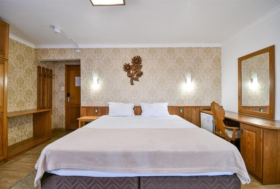 suíte treze tílias 1.jpg