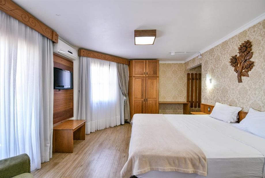 suíte treze tílias.jpg