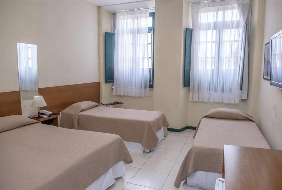 quarto quádruplo.jpg