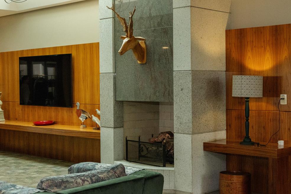 lounge-24.jpg