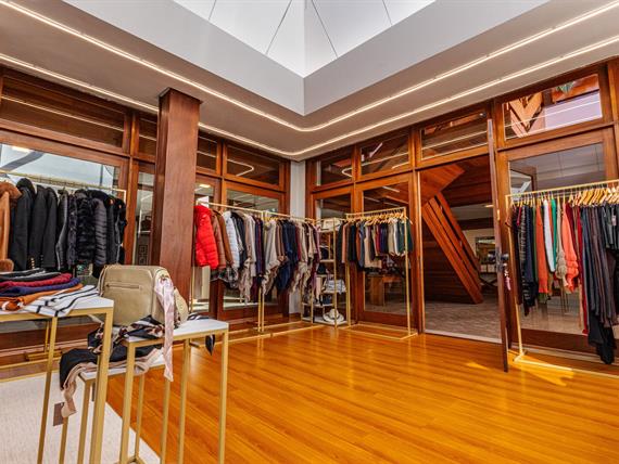 boutique-04.jpg
