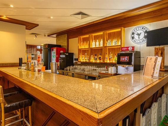 bar-02.jpg