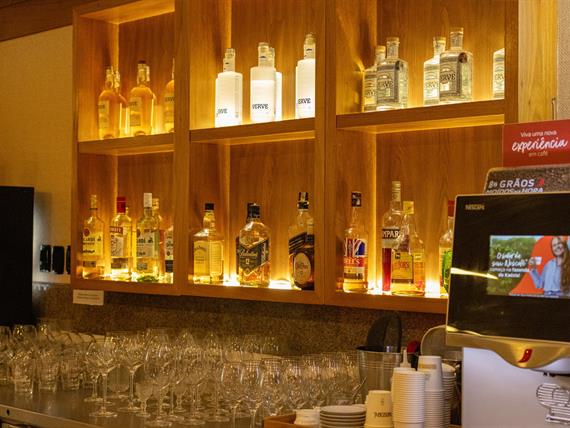 bar-04.jpg