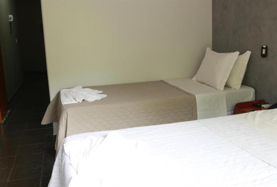 quarto familia 4.jpg