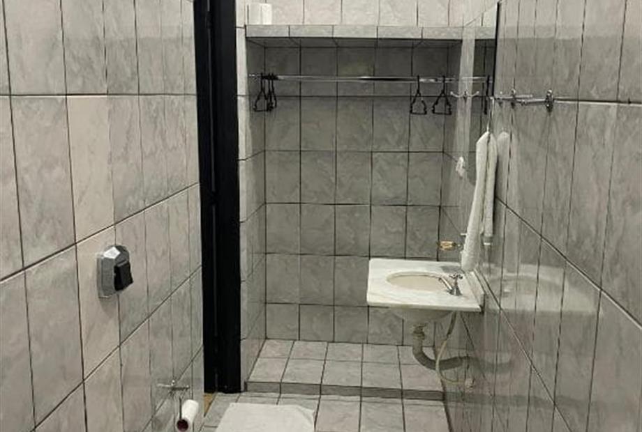 banheiro triplo 1.jpg