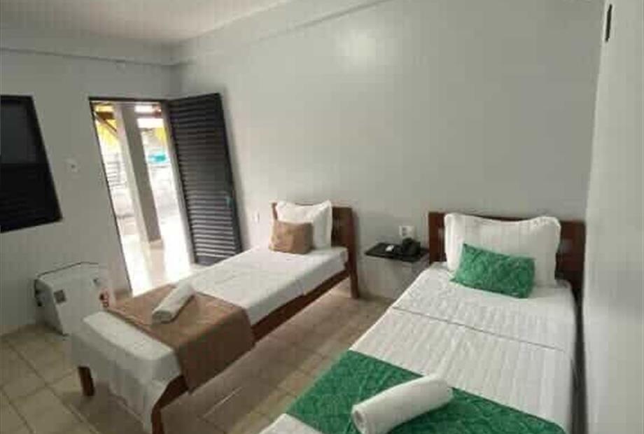 deluxe duplo twin.jpg