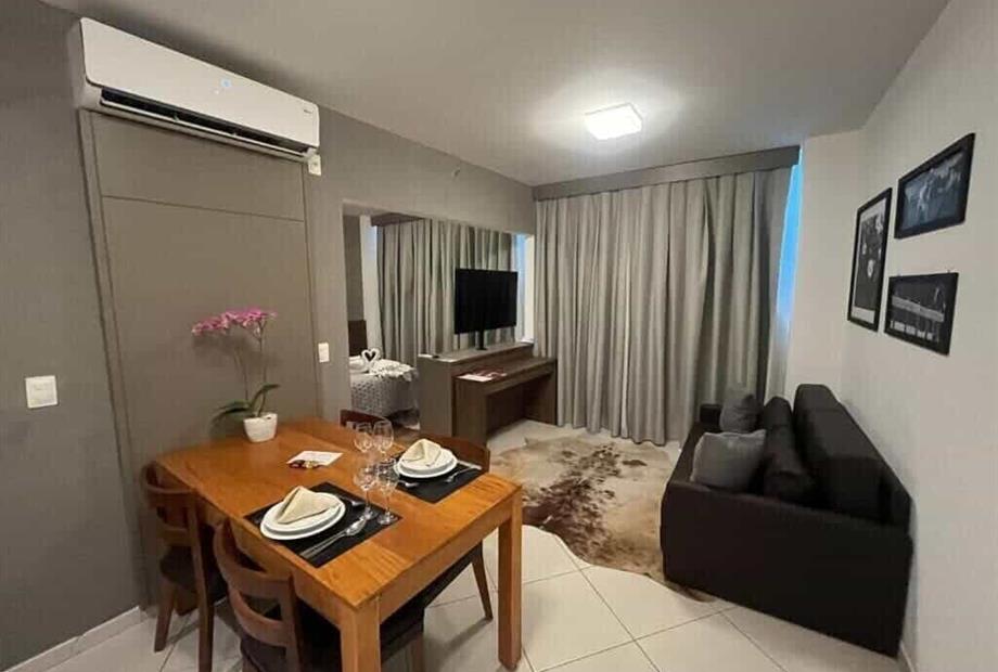 Suíte Júnior com Vista da Piscina-4.jpg