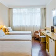 LUXO TRIPLO SOLTEIRO