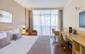 LUXO COM VARANDA do Victory Business Hotel