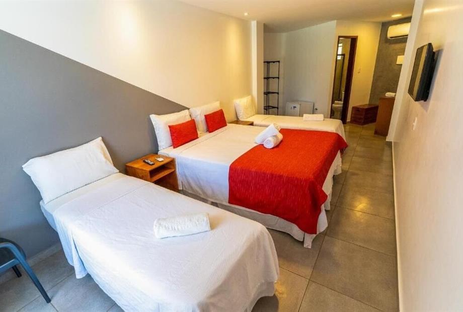 Quarto Quádruplo Standard-2.jpg