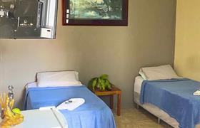 Quarto Triplo Econômico do Pousada Encantos da Serra Macacos