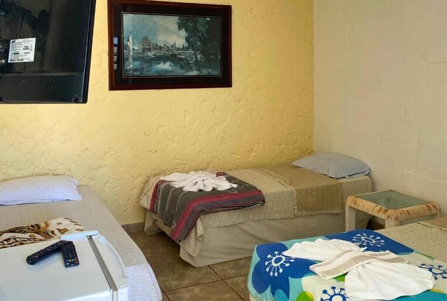 Quarto Triplo Econômico-4.jpg