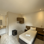 Quarto Individual com Frigobar