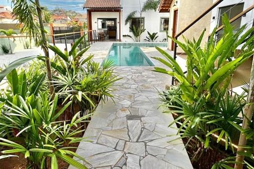 untitled design - 6.jpg