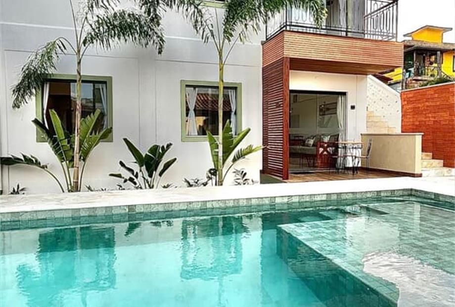 untitled design - 2.jpg