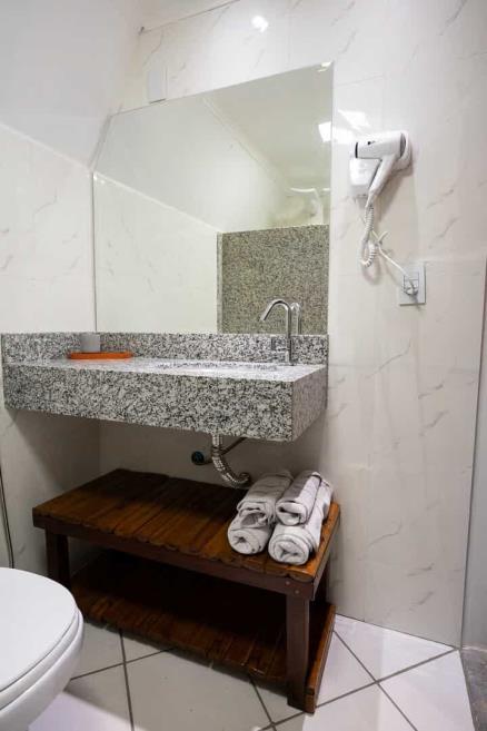 banheiro apto triplo.jpg