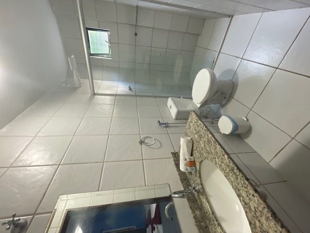 image2.jpg