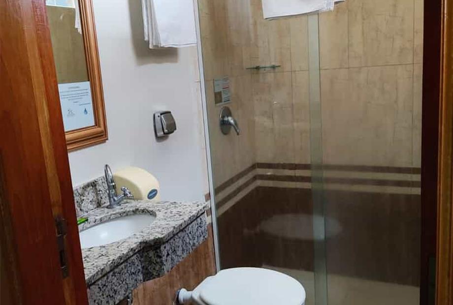 banheiro solteiro 1 - copia.jpeg