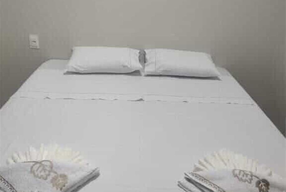 Quarto com Cama King-size-1.jpg