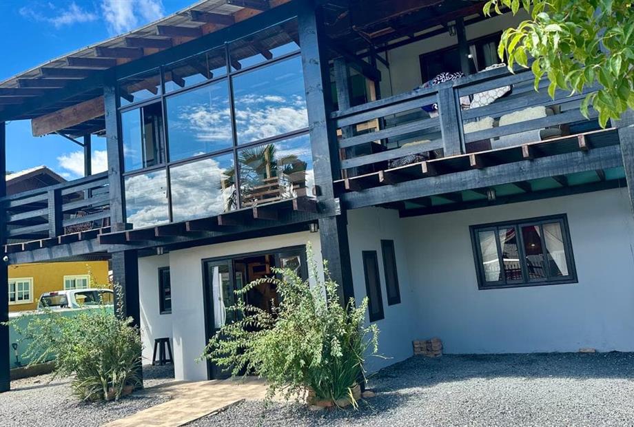 photo-2026-04-09-16-44-22 2.jpg