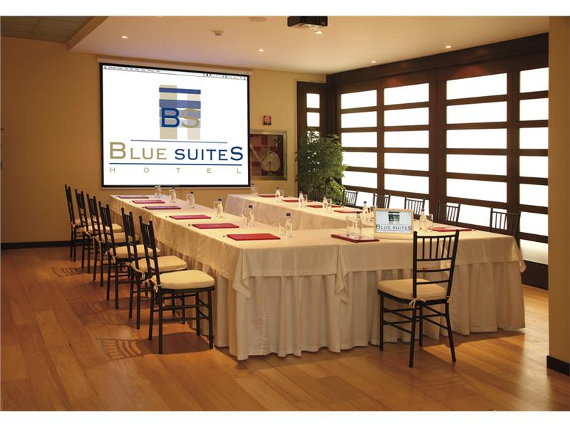 salonblue-hotel-blue-suites-bogota-colombia.jpg