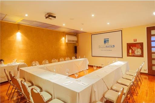 salon-blue-hotel-blue-suites-bogota-colombia.jpg