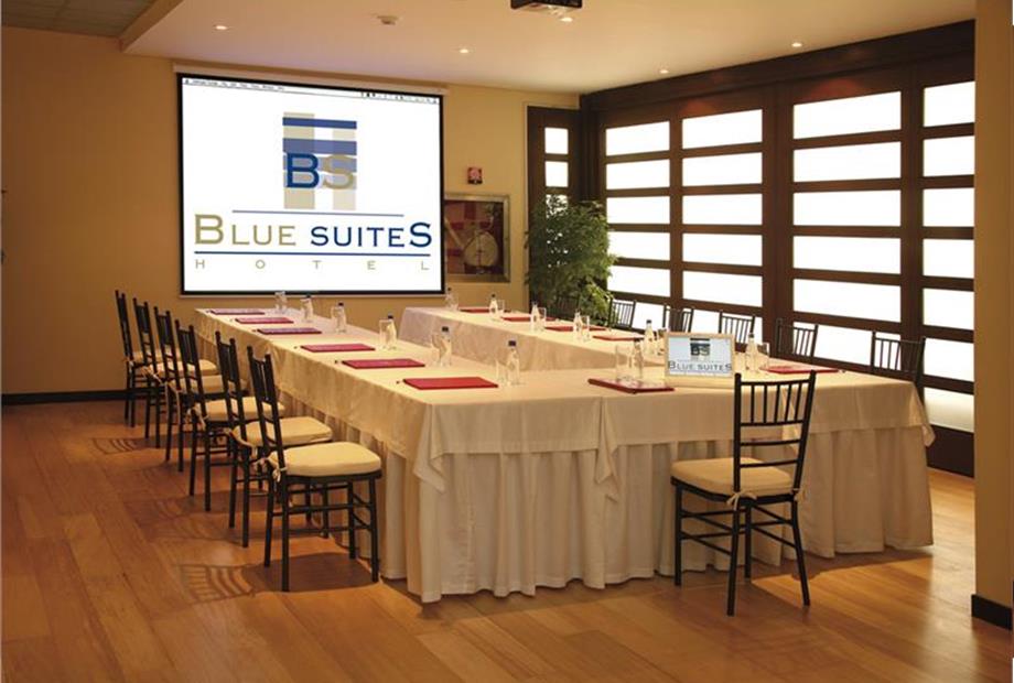 salonblue-hotel-blue-suites-bogota-colombia.jpg
