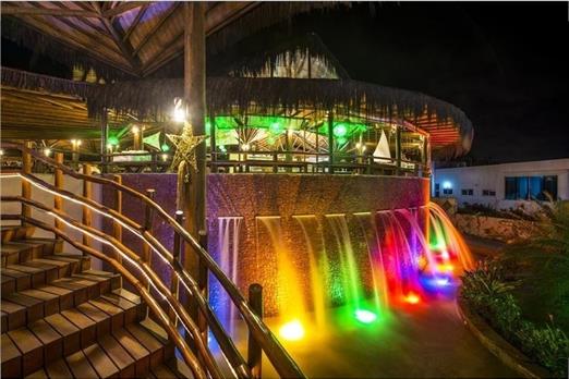 _FCH6156PraiaBonita copy.jpg