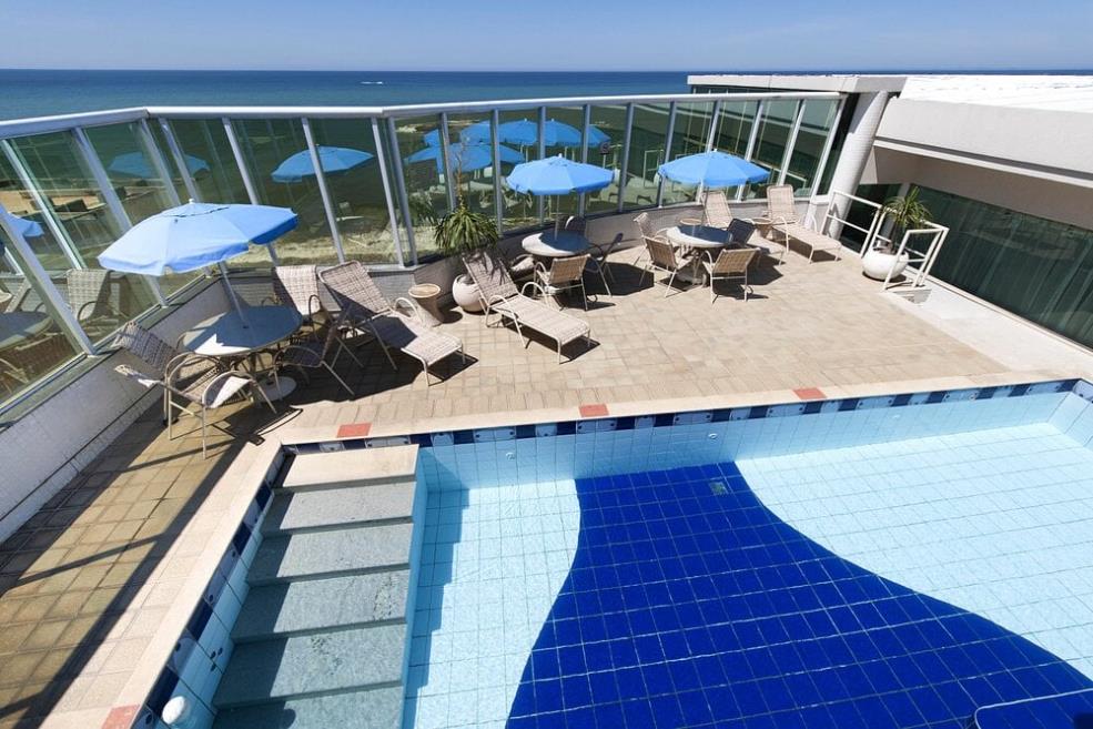 piscina-ao-ar-livre.jpg