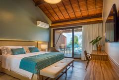 Suíte Luxo com Piscina Varanda