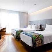 SUPERIOR TRIPLO - VISTA LATERAL MAR