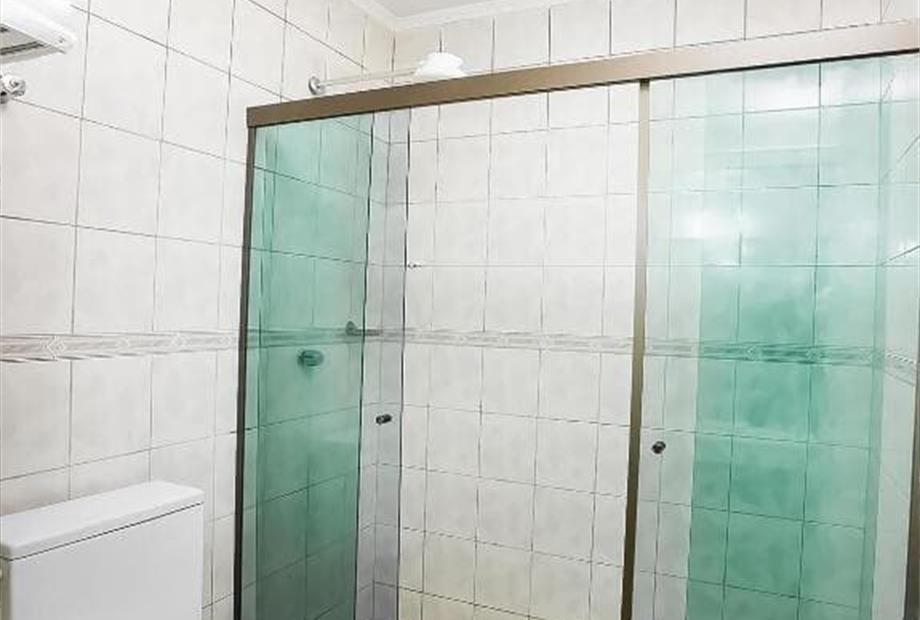 luxo quádruplo 2 camas 5.jpg