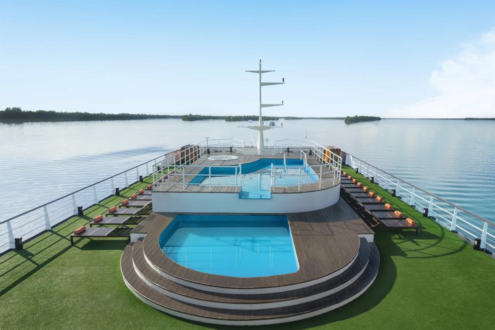 deck superior -  piscinas.jpg