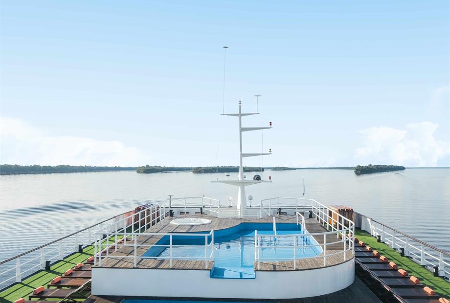 deck superior - piscina(1).jpg