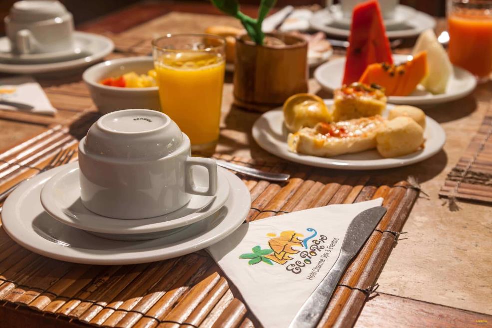 café da manhã - mesa posta.jpg