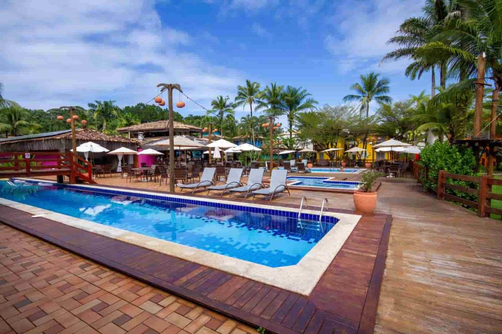 área de lazer - piscina adulto.jpg