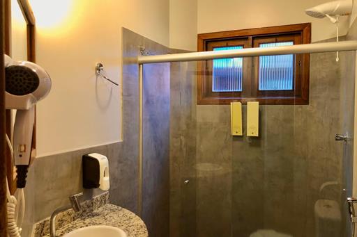 suíte standard trp -  banheiro.jpg