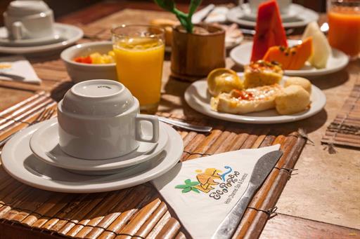 café da manhã - mesa posta.jpg