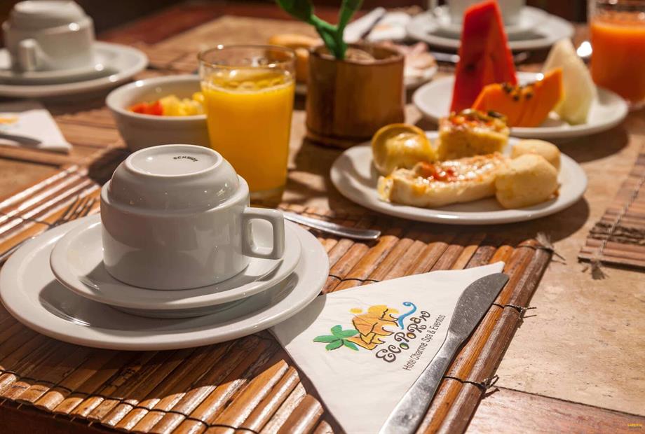 café da manhã - mesa posta.jpg