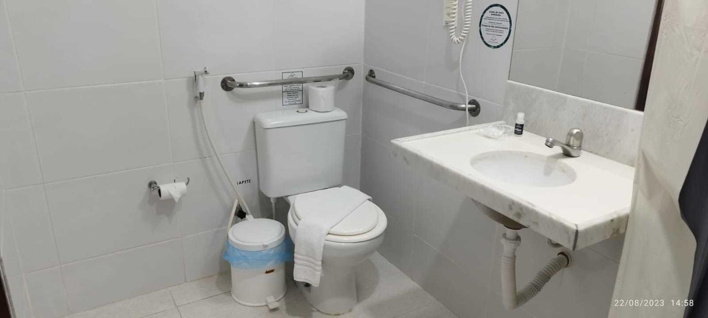banheiroadptadohct.jpg