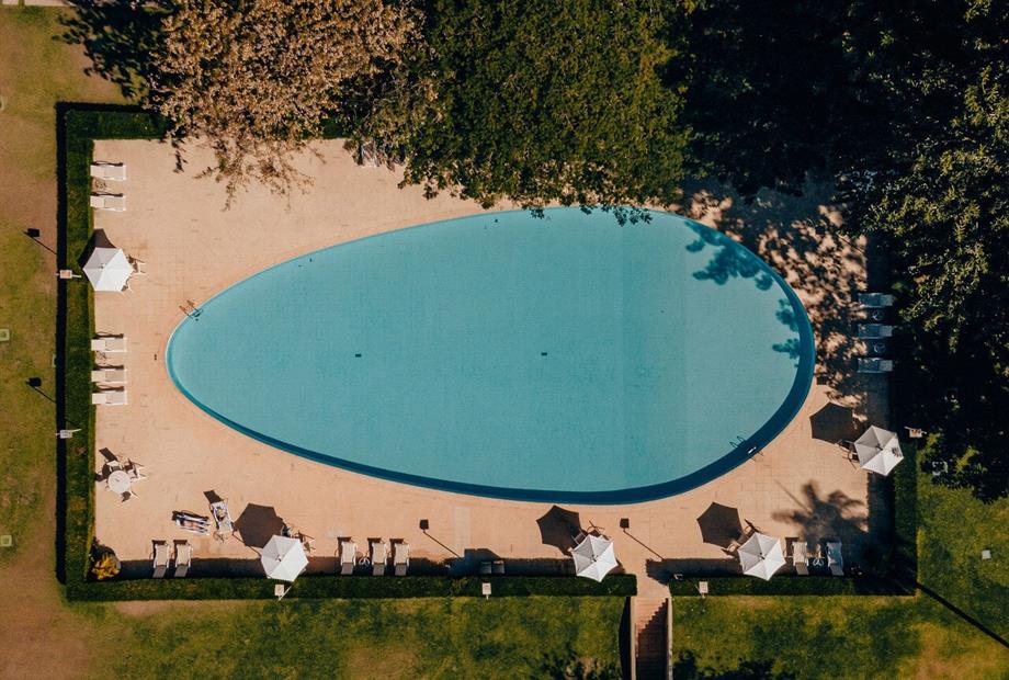 piscina.jpg