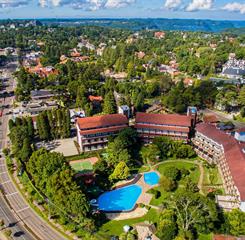 hotel alpestre vista aerea (1).jpg