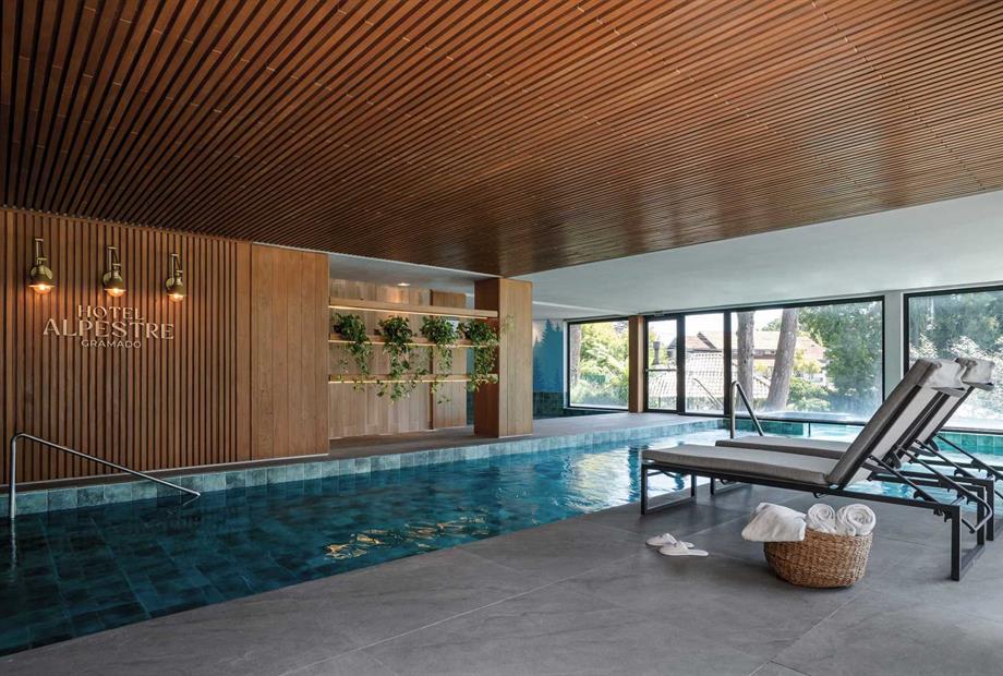 _rog5980 hotel alpestre.jpg