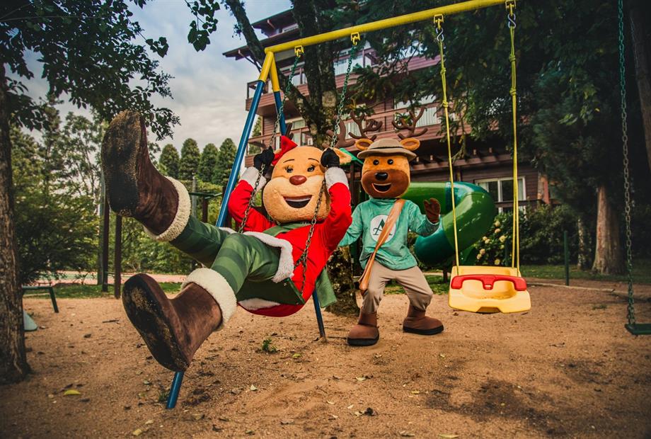 playground infantil hotel alpestre (5) (2).jpg