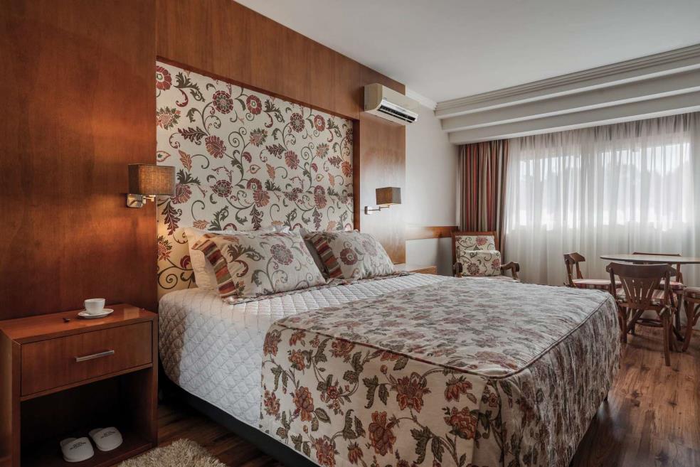 _rog8168 hotel alpestre.jpg