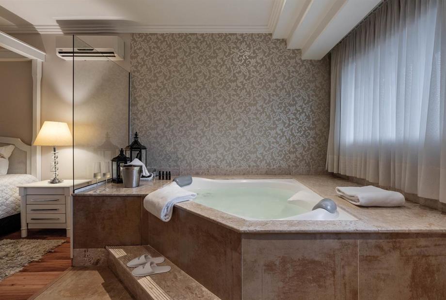 _rog8474 hotel alpestre.jpg