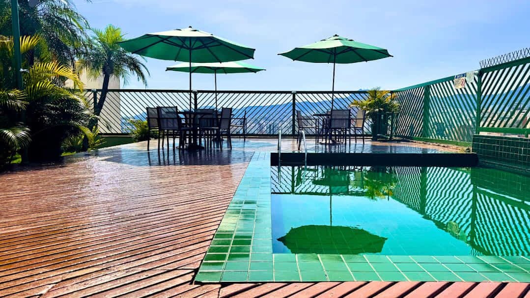 piscina7.jpeg