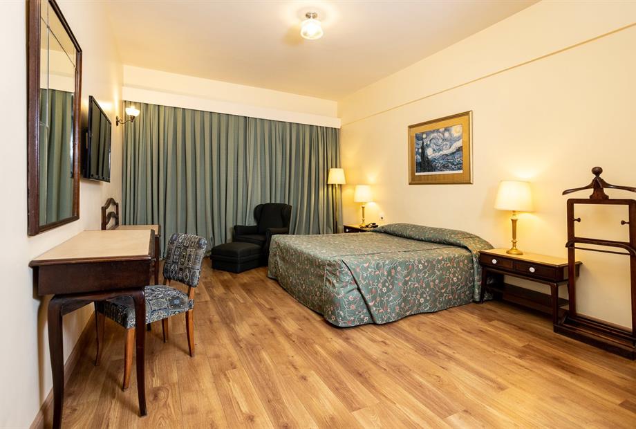 luxo casal frente.jpg